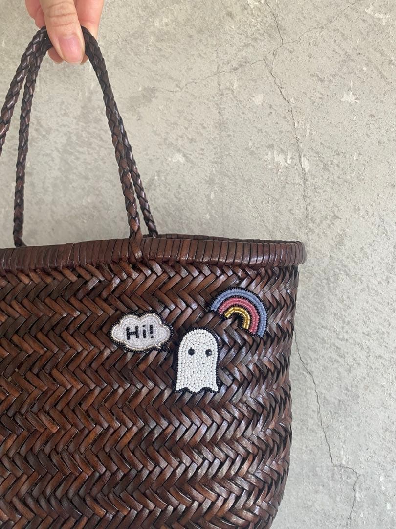 【ニュイ】オートクチュール刺繍　おばけ・ouiブローチ