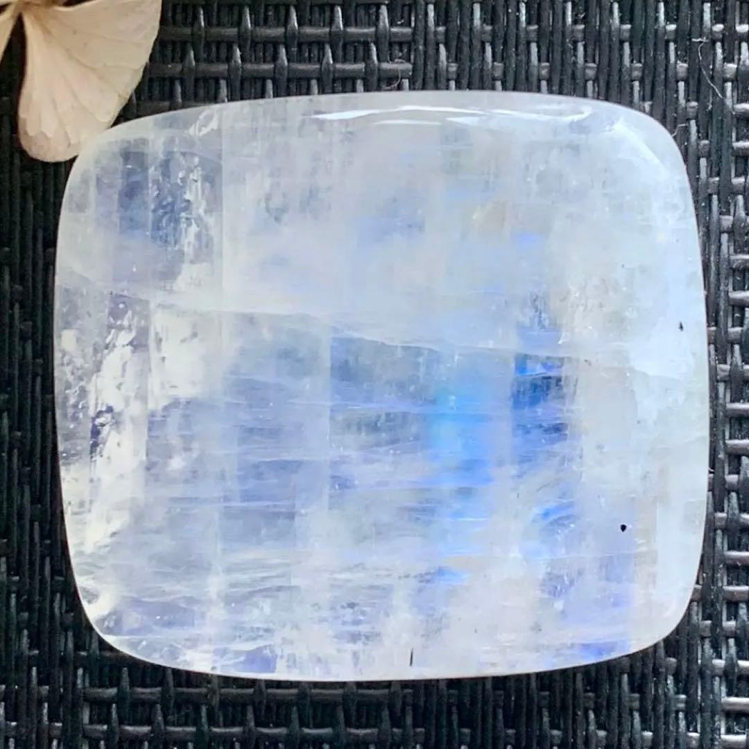 巨大ホワイトラブラドライト/レクタングル型2/鉱物コレクション