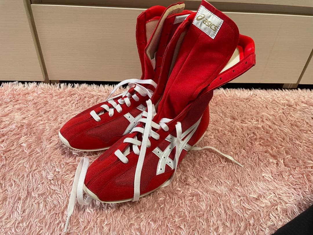 未使用　アシックス ボクシングシューズ　赤　27.5cm 中谷潤人