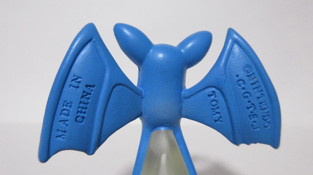 ズバット　ポケモン　モンスターコレクション