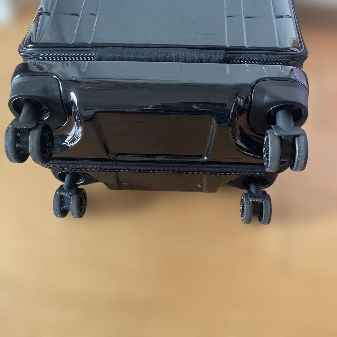 ACE ブラックキャリーケース 4輪