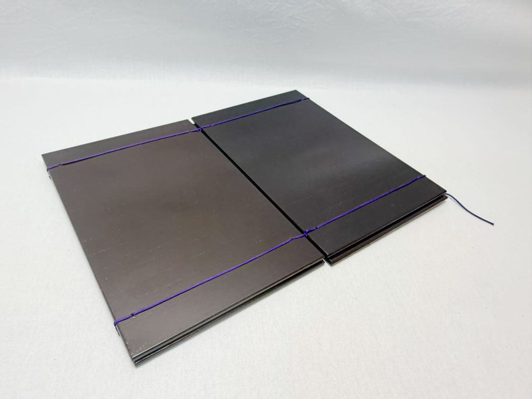 未使用 茶道具 桐木地本漆塗 器据 と溜塗 和敬板 小羽根 うぐいす針4点 元箱