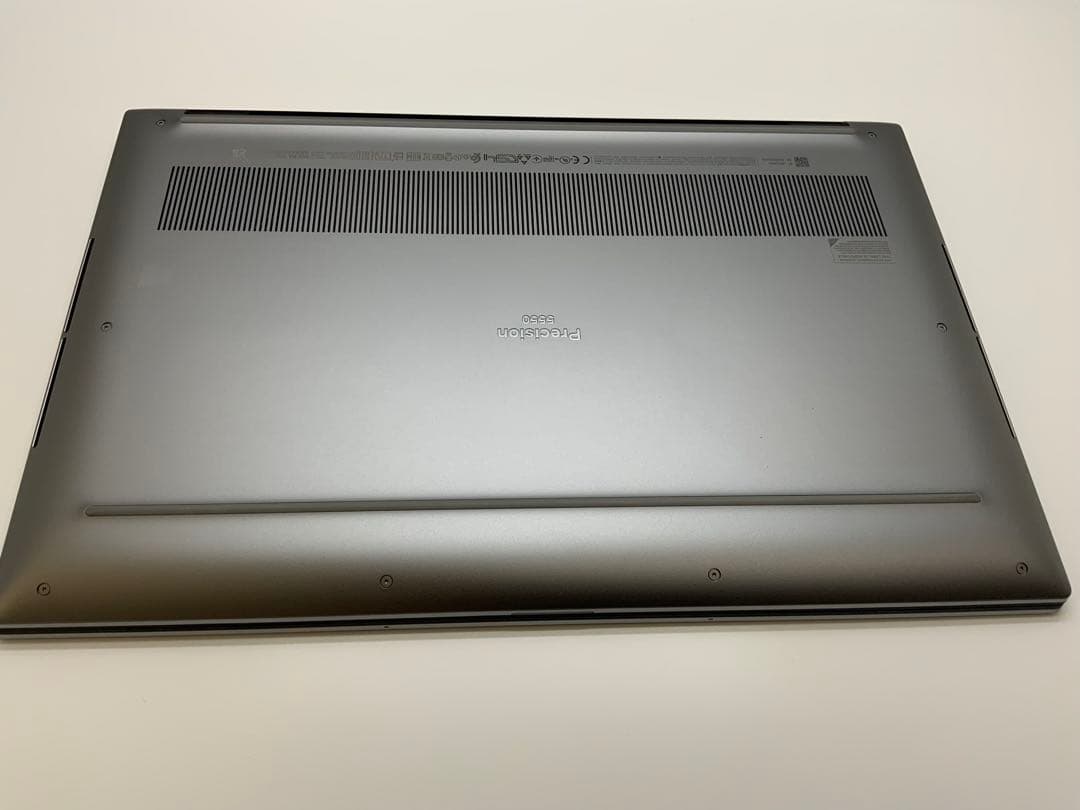 DELL Precision 5550 10世代i7 32GB 1024GB