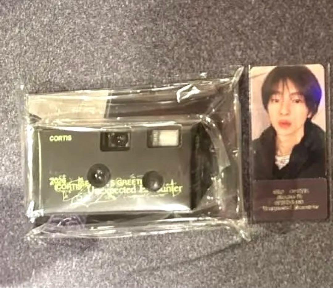 2026 シーグリCORTISトレカ　3Dポスター　カメラ