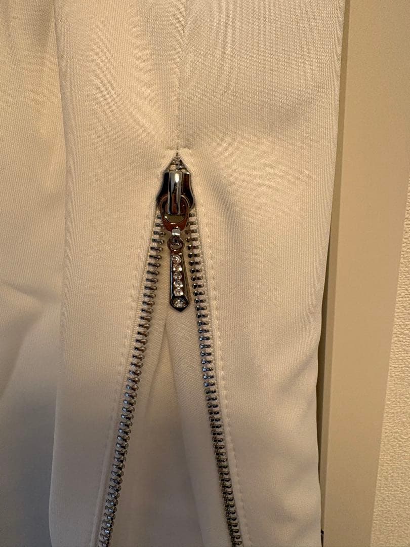 おかか Veautt ホワイト フリルドレス S