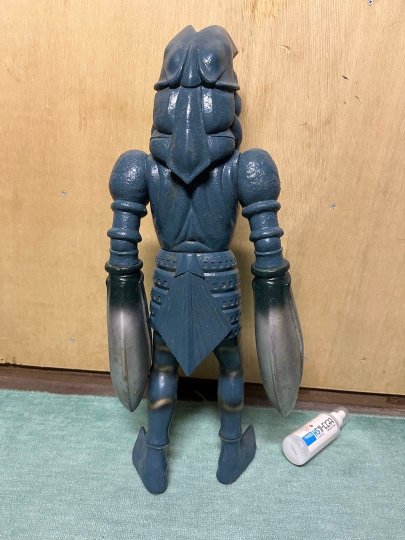 バルタン星人　フィギュア