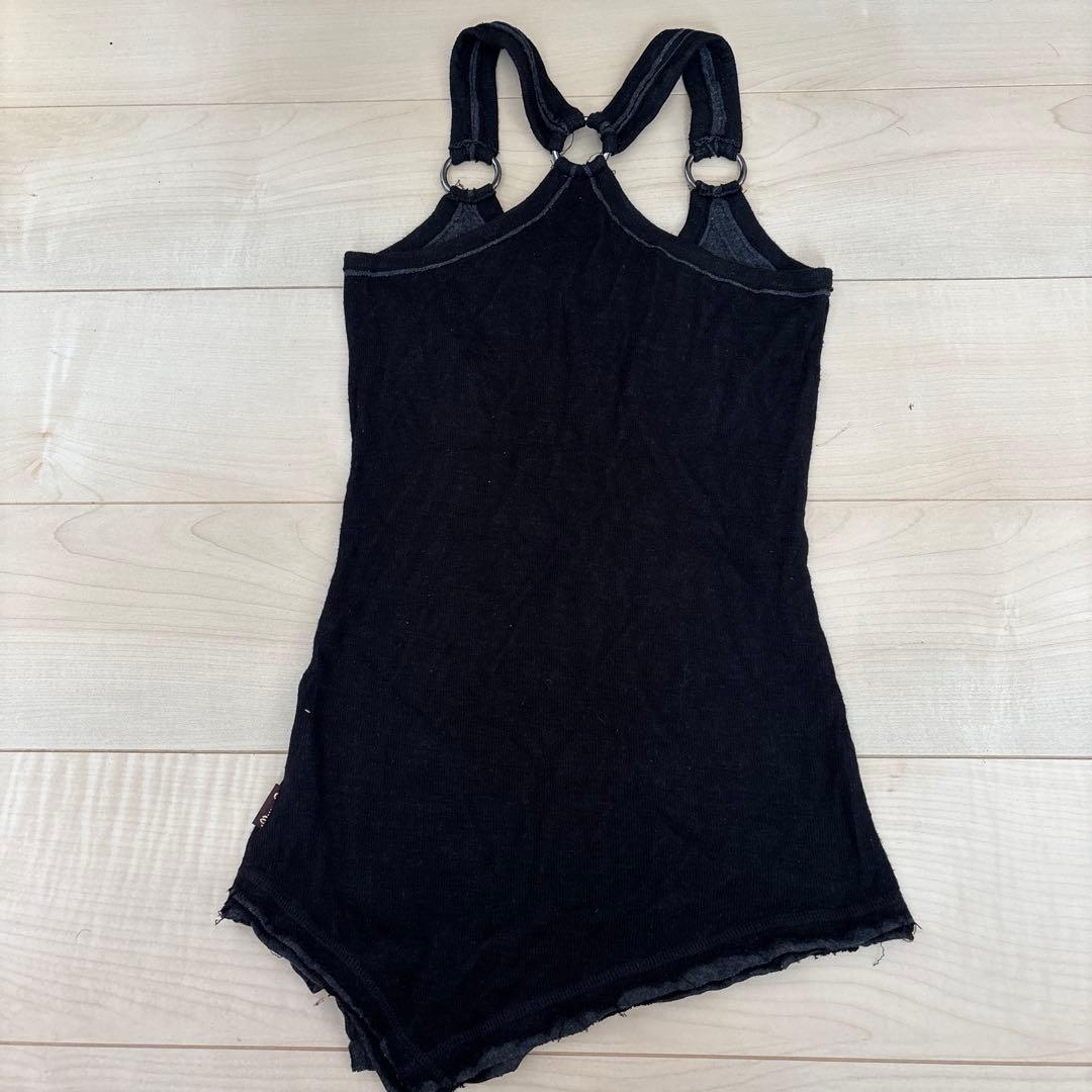 d.i.aの黒 クロスストラップ タンクトップ