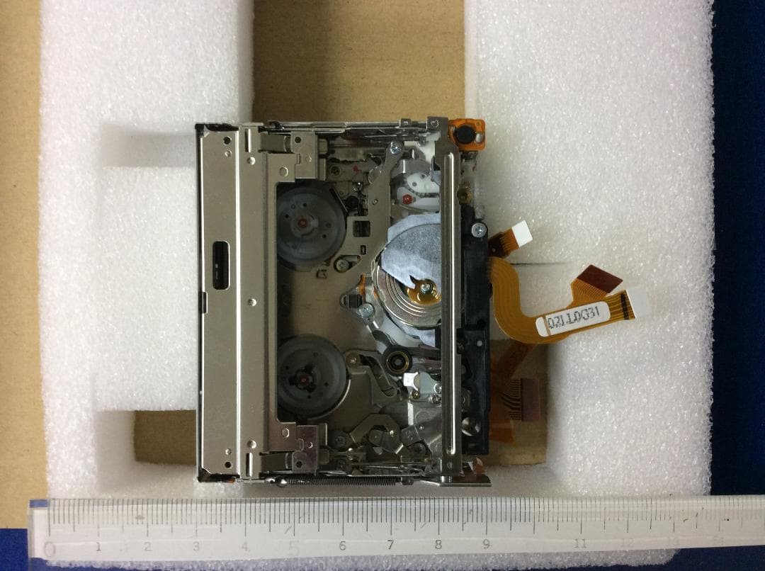 YMA0029T JVC デジタルビデオメカ GR-D90 GR-D23  1個