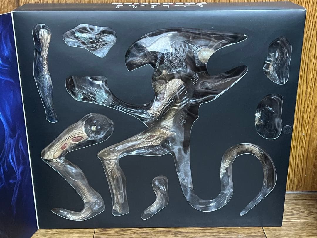 ホットトイズ　AVP2 エイリアンズvsプレデター　プレデリアン