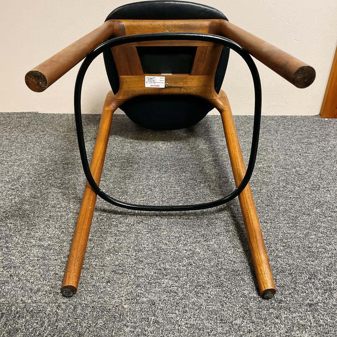 ARTISAN　木製　カウンターチェア　NEVA Light Bar Chair
