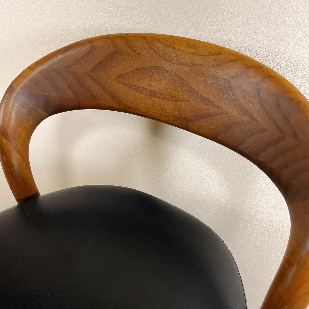 ARTISAN　木製　カウンターチェア　NEVA Light Bar Chair