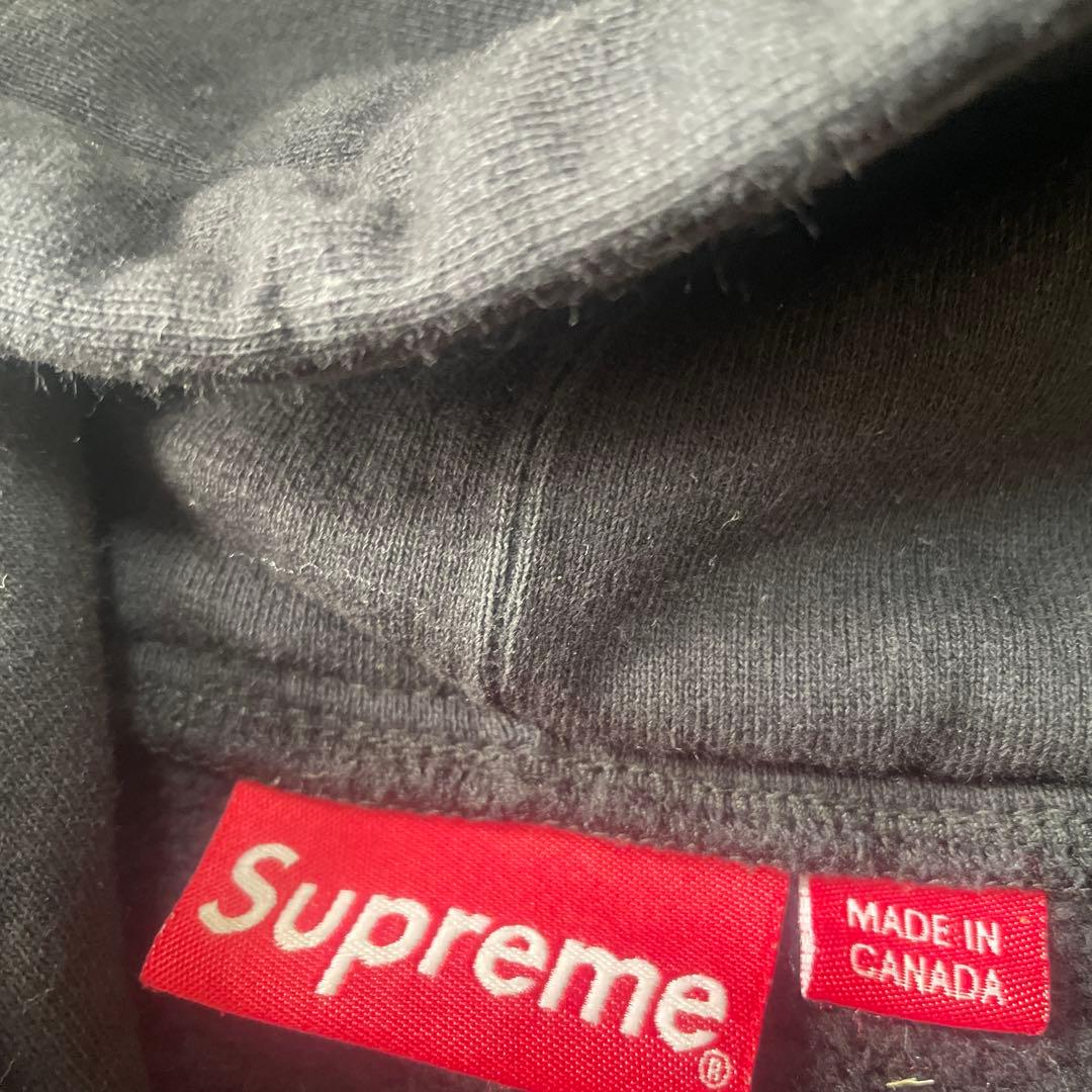 SUPREME ブラック ジップアップパーカー　週末最終値下げ