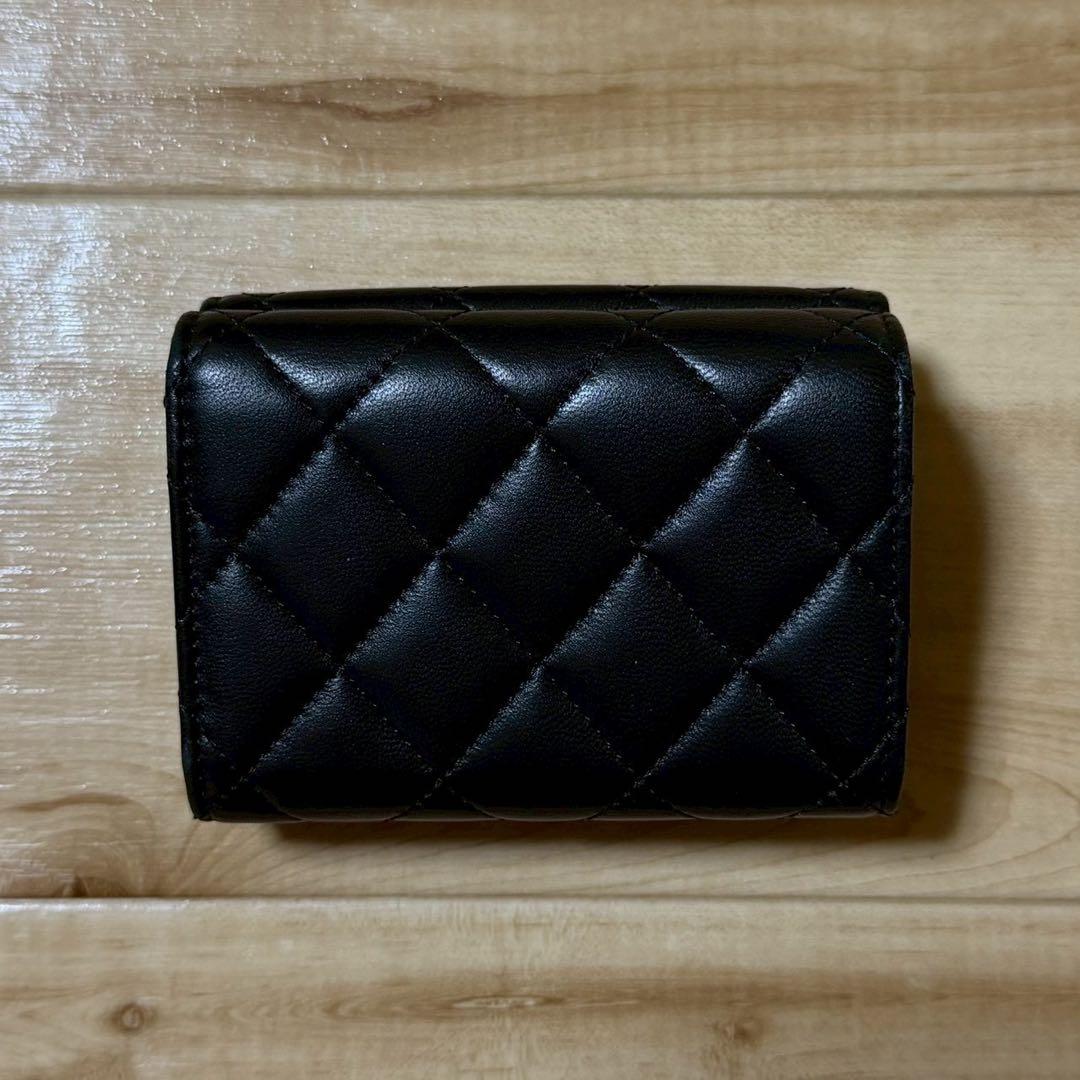 CHANEL シャネル ミニ財布 三つ折り財布 ラムスキン