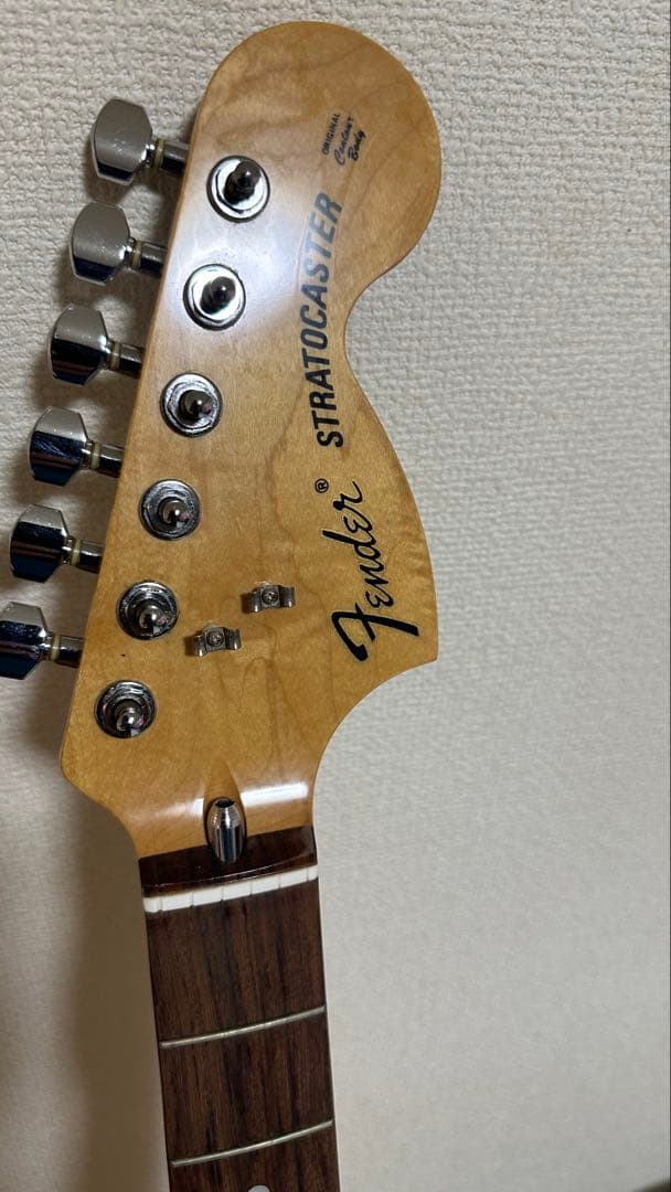 A*G様 Fender Stratocaster アイボリー