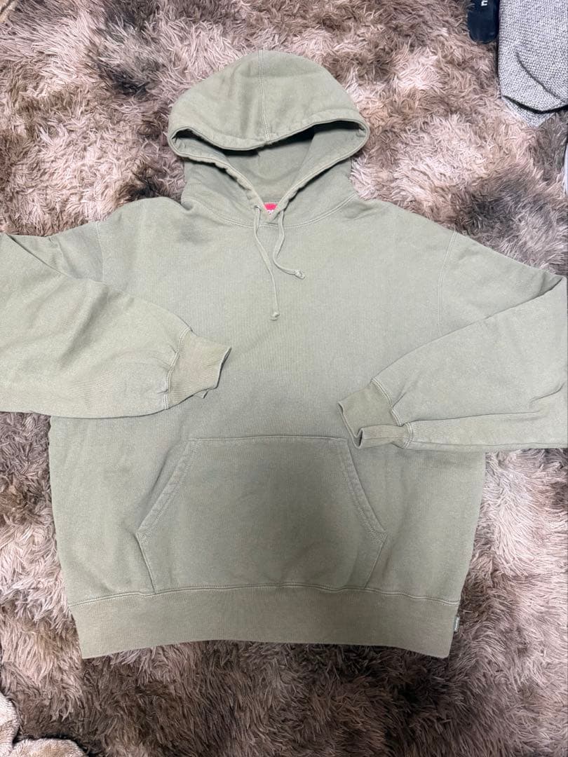 supreme パーカー