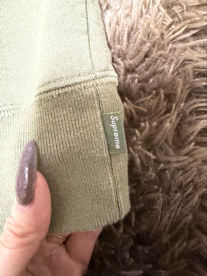 supreme パーカー