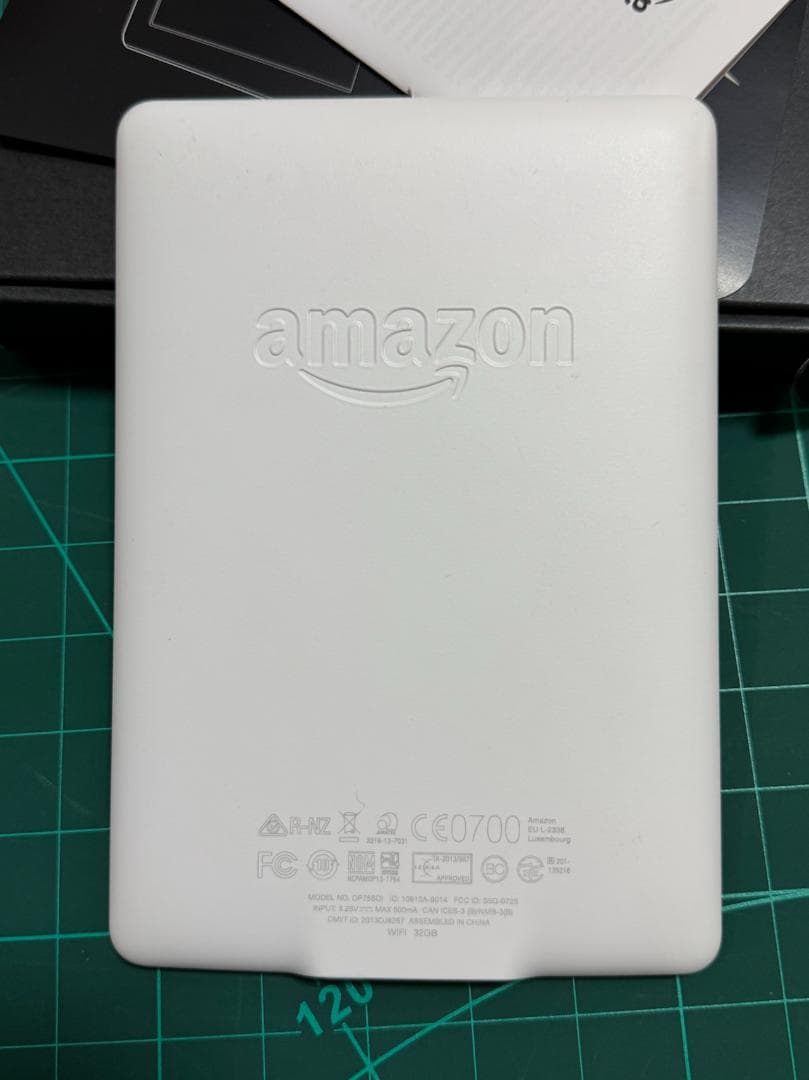 Kindle Paperwhite 第7世代、Wi-Fi、32GB、ホワイト