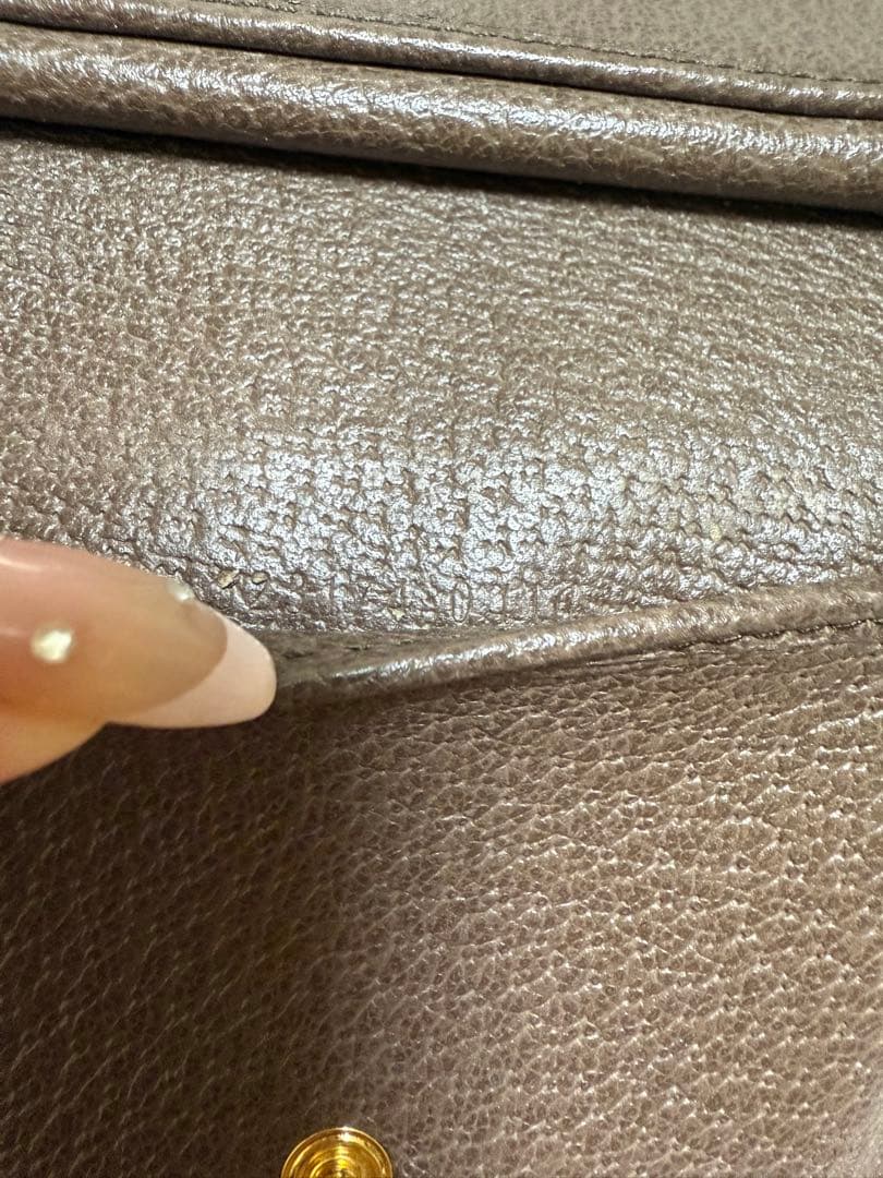 Gucci GGモノグラム 三つ折り財布