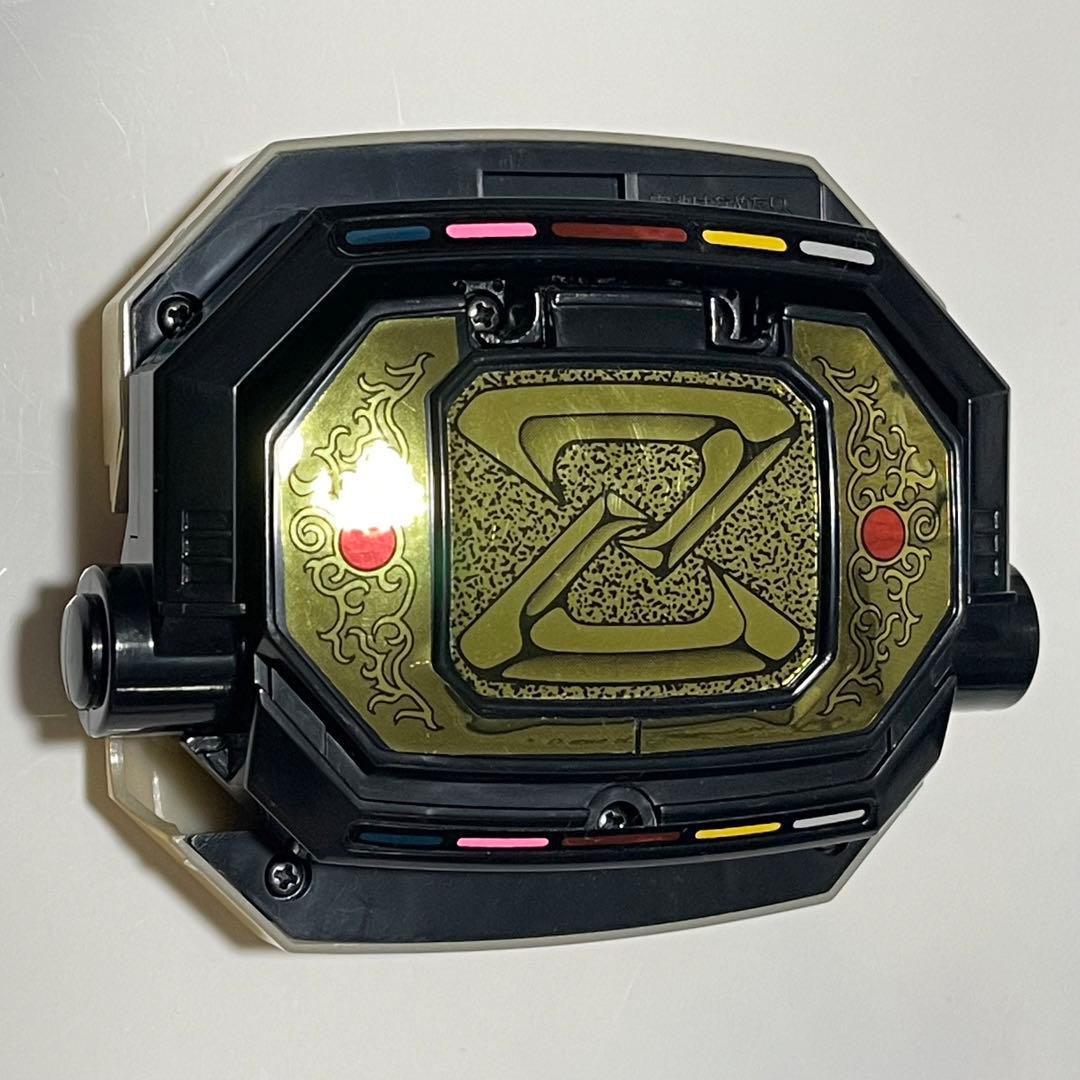 恐竜戦隊ジュウレンジャー ドラゴンバックラー 当時品 パワーレンジャー レア