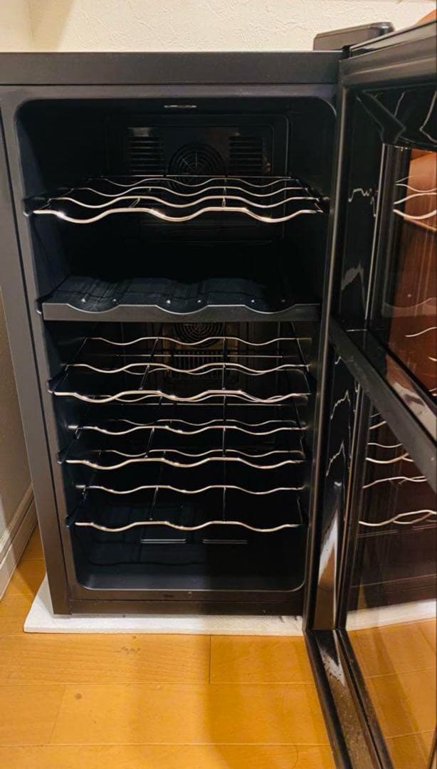 IRIS OHYAMA ワインセラー PWC-502P-B 18本収納