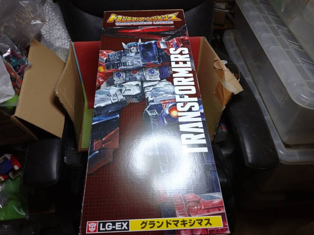 激レア!未開封品 タカラトミーモール限定トランスフォーマーグランドマキシマス