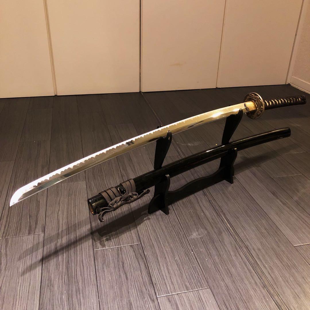 高級模造刀　黒拵え　居合刀　太刀　本格模造刀