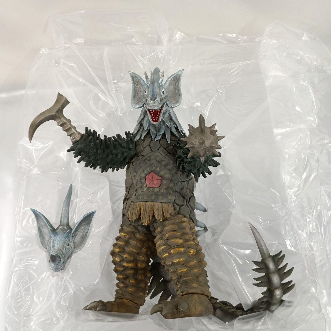 暴君怪獣タイラント(オプションパーツ付き) 「ウルトラマンタロウ」 1/6