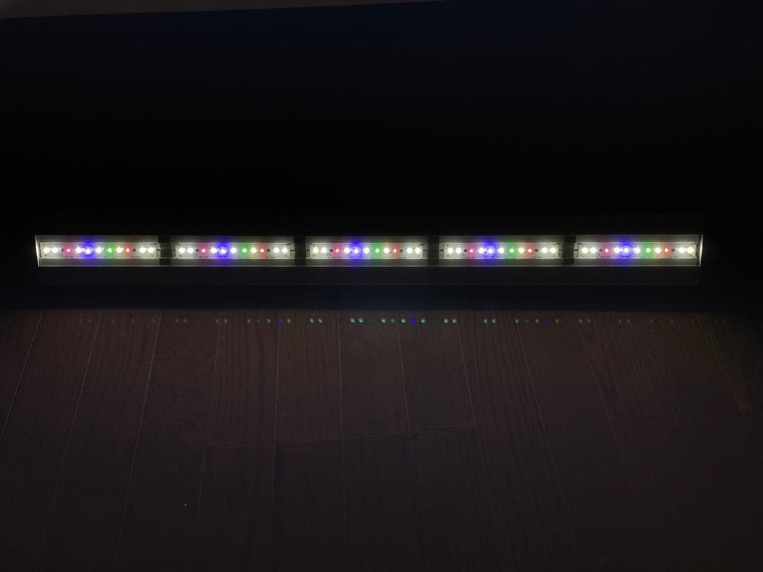 アクロ　ＴＲＩＡＮＧＬＥ　ＧＲＯＷ　９００　５０００ｌｍ　９０ｃｍ水槽　水草育成