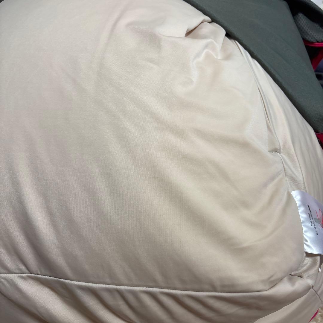 新品未使用ヨギボーオットマンプレミアム！定価26400円送料込み