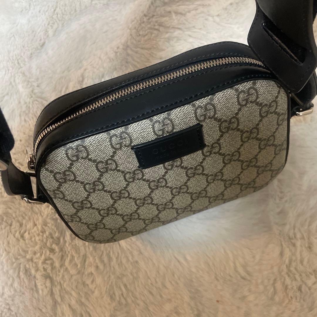 GUCCI レディースショルダーバッグ