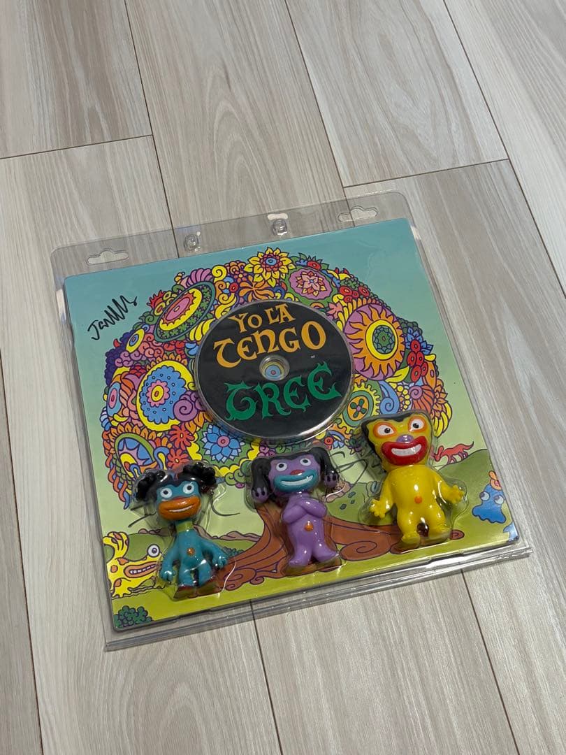 【直筆サイン入】Yo La Tengo『Tree』DVD + ソフビ人形セット