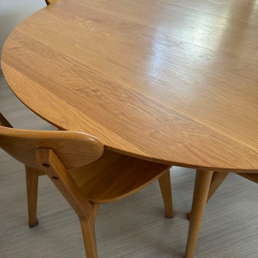 処分価格！ 円形ダイニングテーブル　(テーブル)