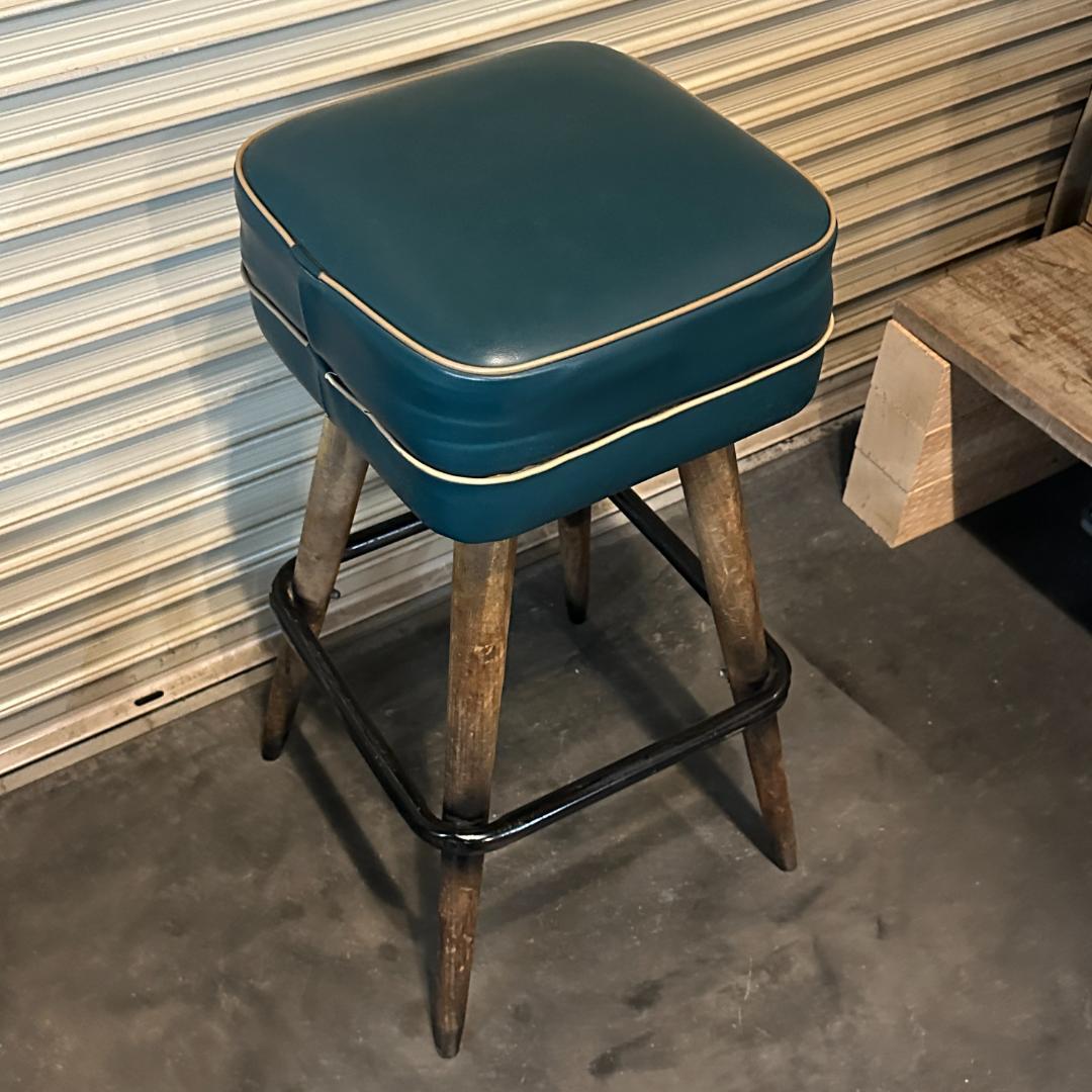 ヴィンテージ レトロ 木製脚ハイスツール バースツール 古家具 カウンターチェア