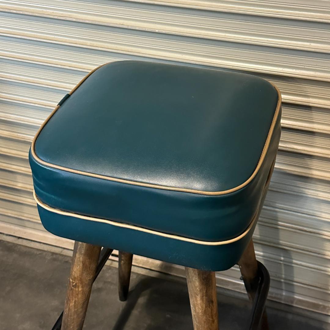 ヴィンテージ レトロ 木製脚ハイスツール バースツール 古家具 カウンターチェア