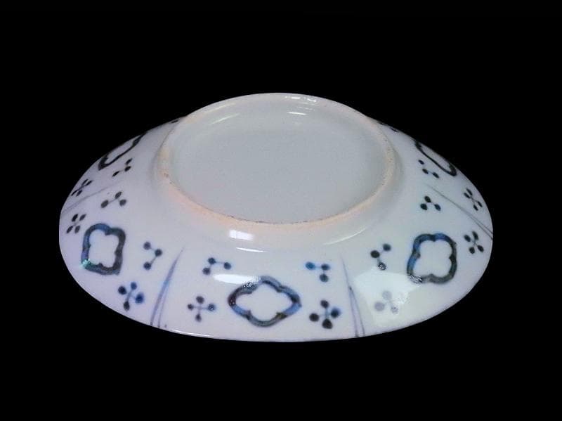 古伊万里　染付　墨弾き　梅に山村の図　手塩皿　A961AS-CWi