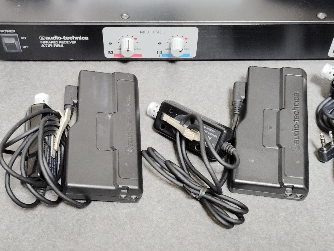 オーディオテクニカ業務用ワイヤレスマイク＆レシーバーほか一式