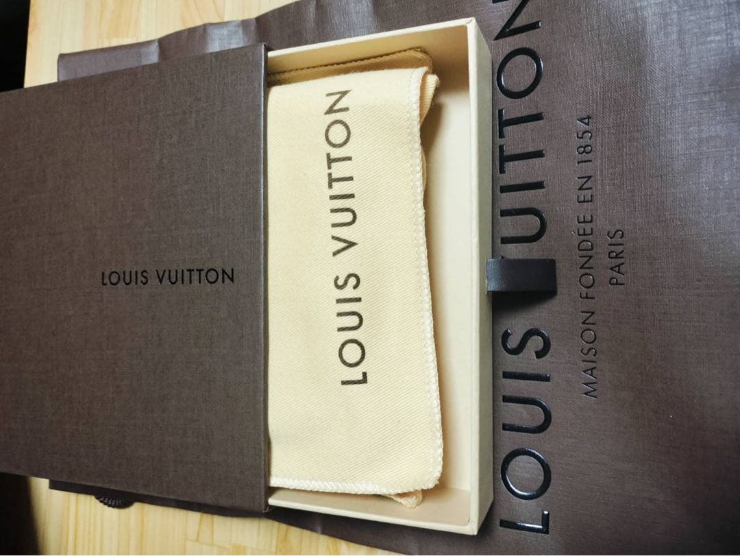 [本日限り値下げ]Louis Vuitton モノグラム タバコケース