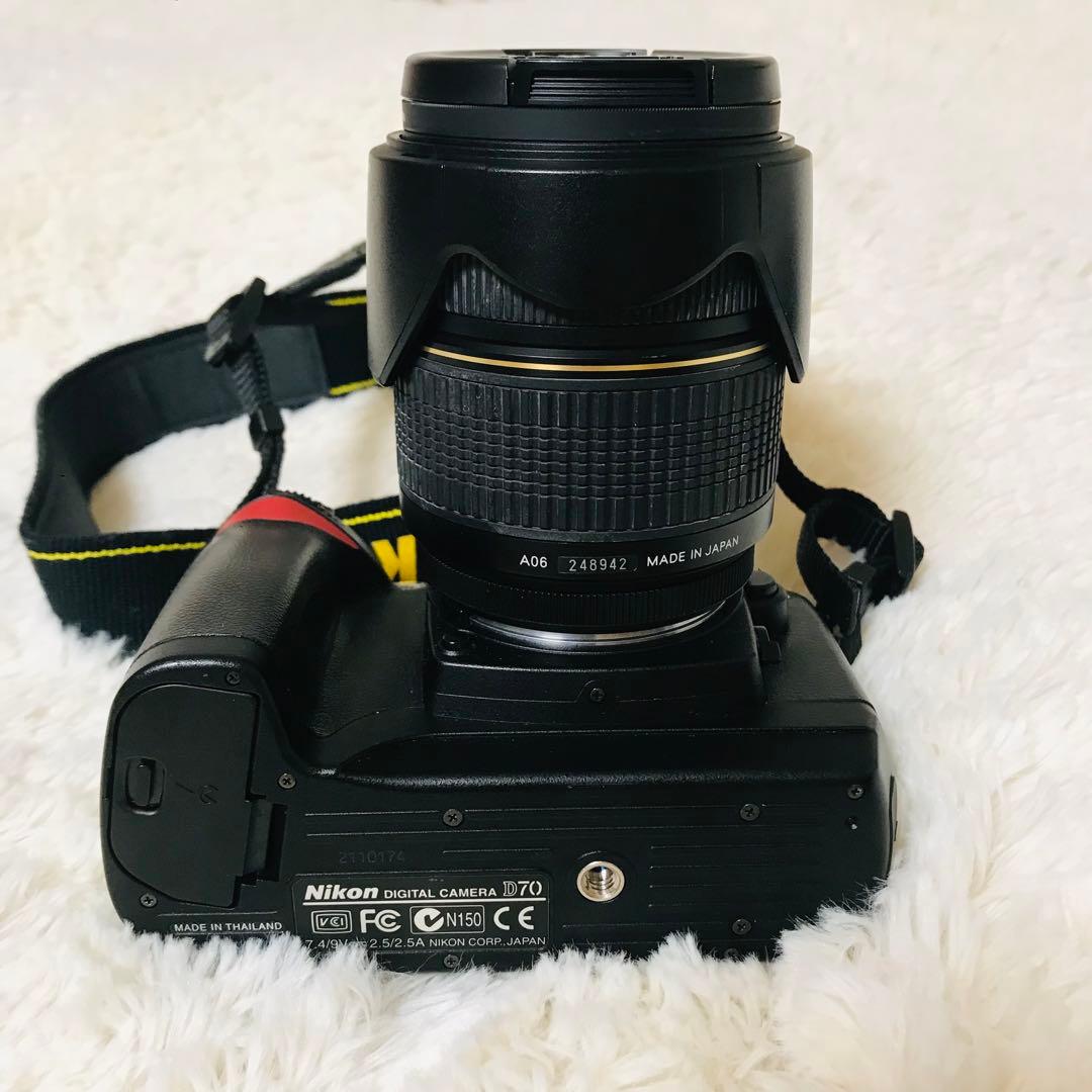 NIKON ボディ　ニコン　 D70 一眼レフ　デジタルカメラ　本体　デジカメ