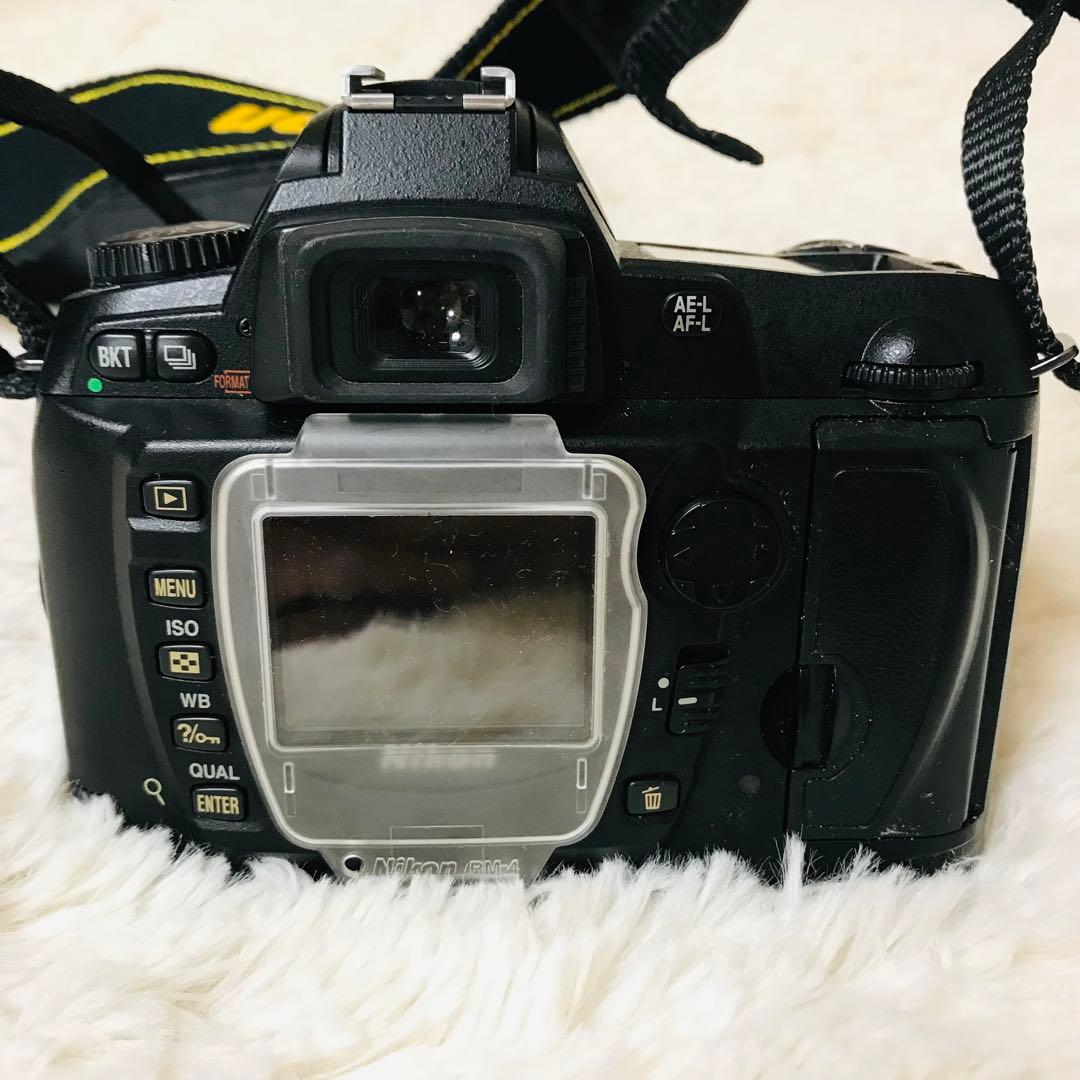 NIKON ボディ　ニコン　 D70 一眼レフ　デジタルカメラ　本体　デジカメ