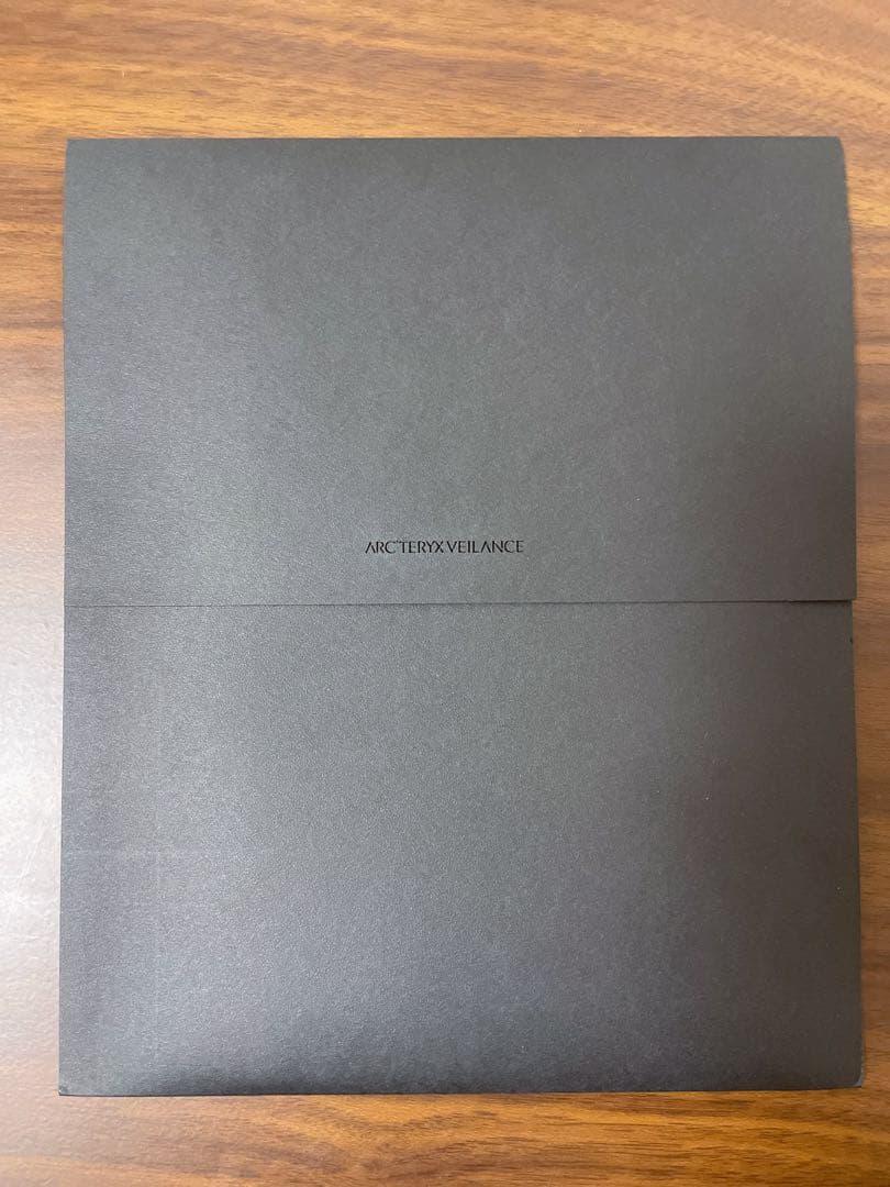 ARC'TERYX VEILANCE パスポートケース