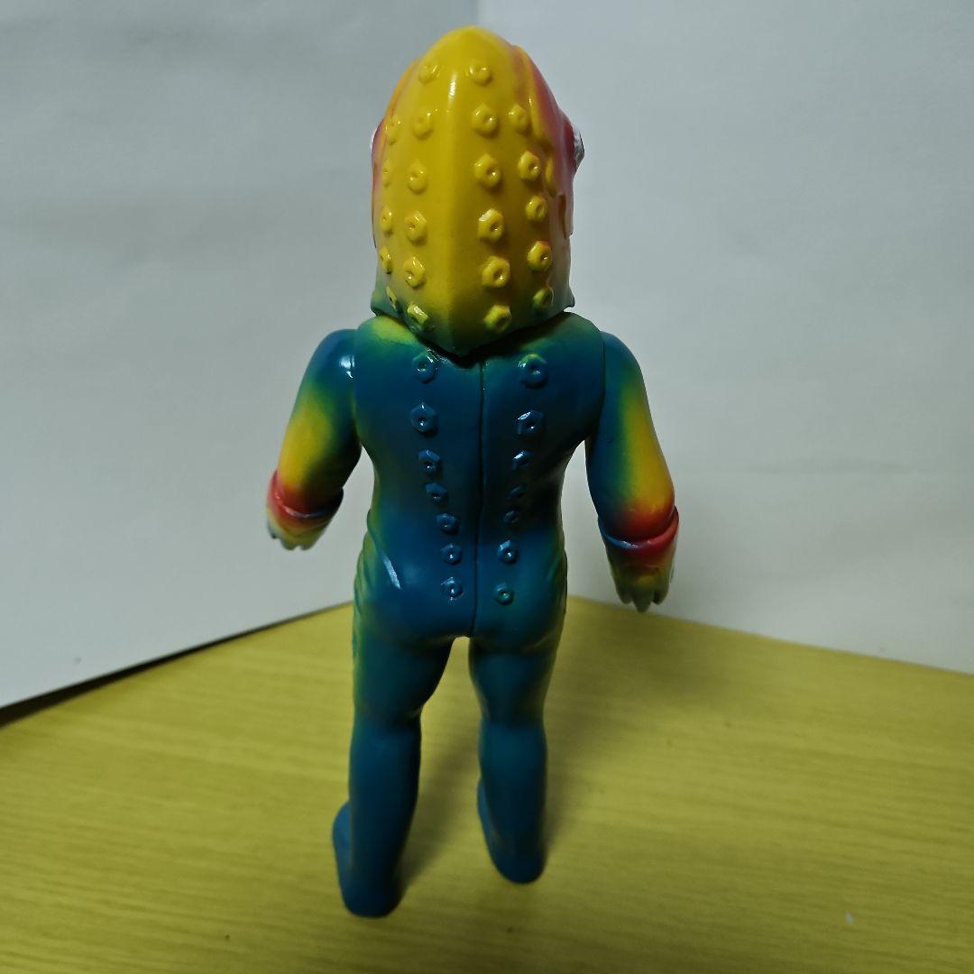 3*.様 ブルマァク　メトロン星人