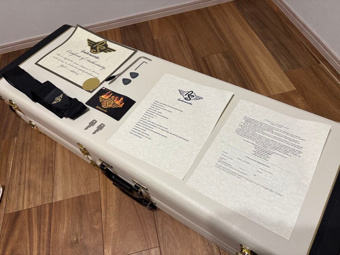 ガイアRS Guitarworks OLD FRIEND CONTOUR