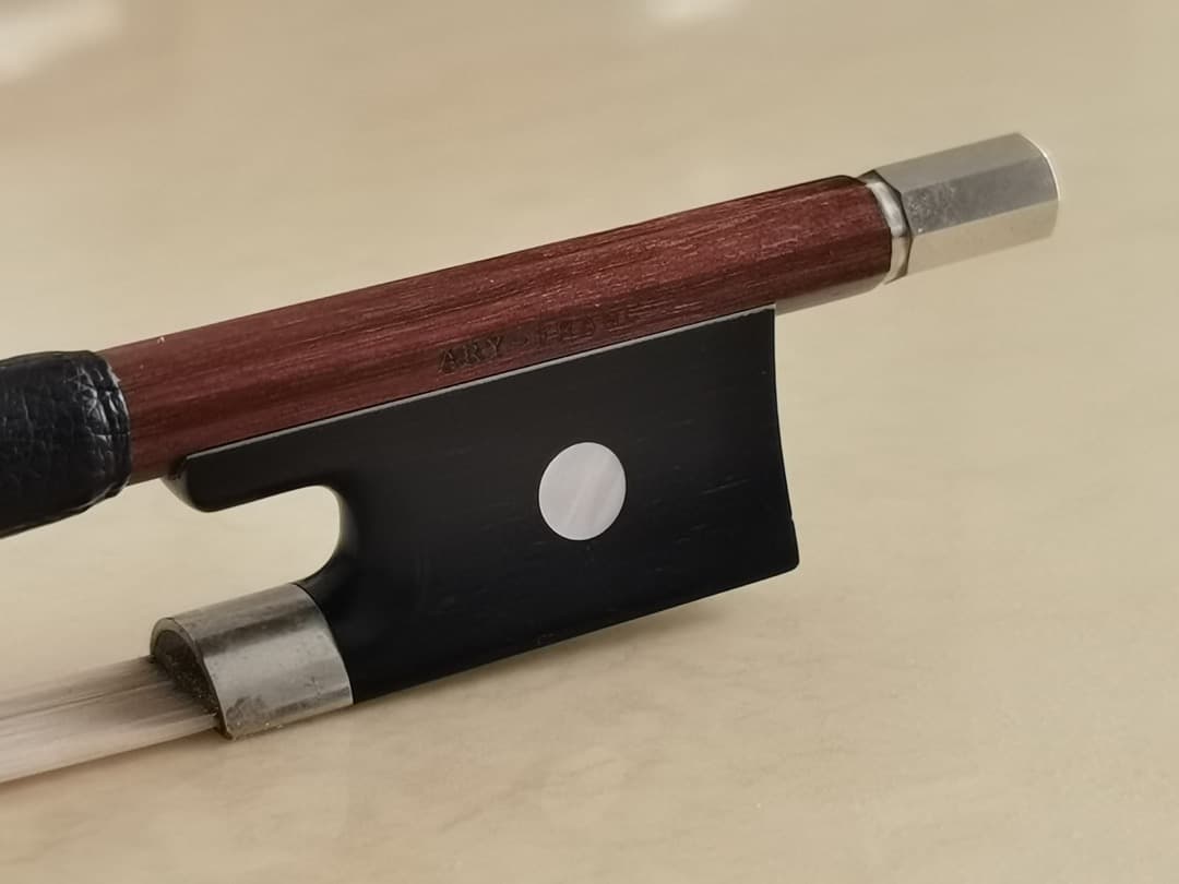 フレンチボウ4/4　刻印 ARY FRANCE　美品級