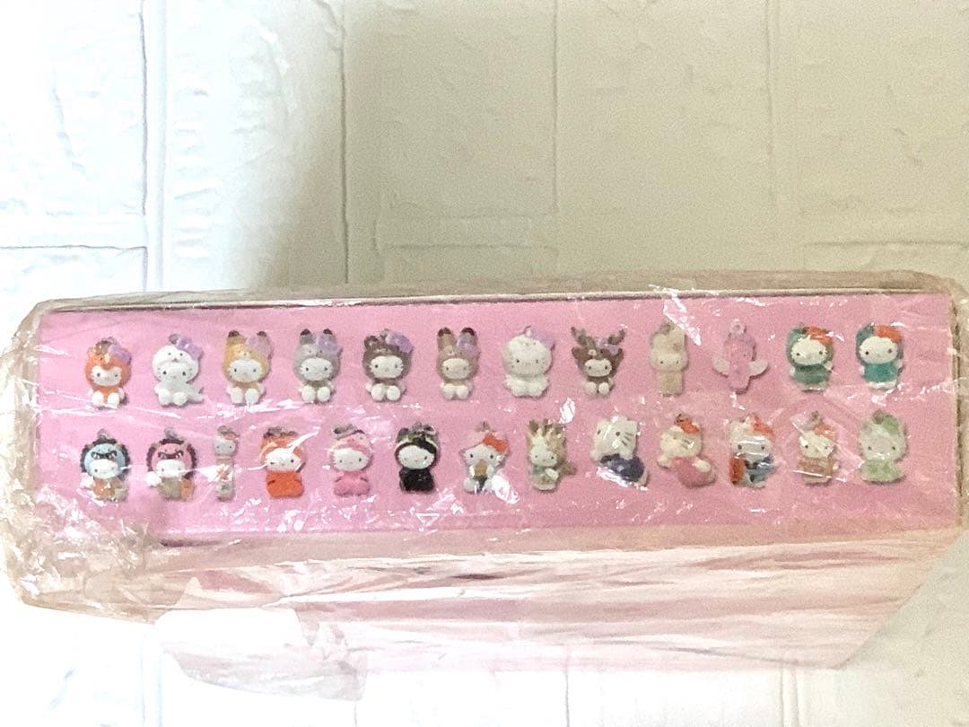 ハローキティ　コレクターズマスコット　地域限定　スペシャルバージョン