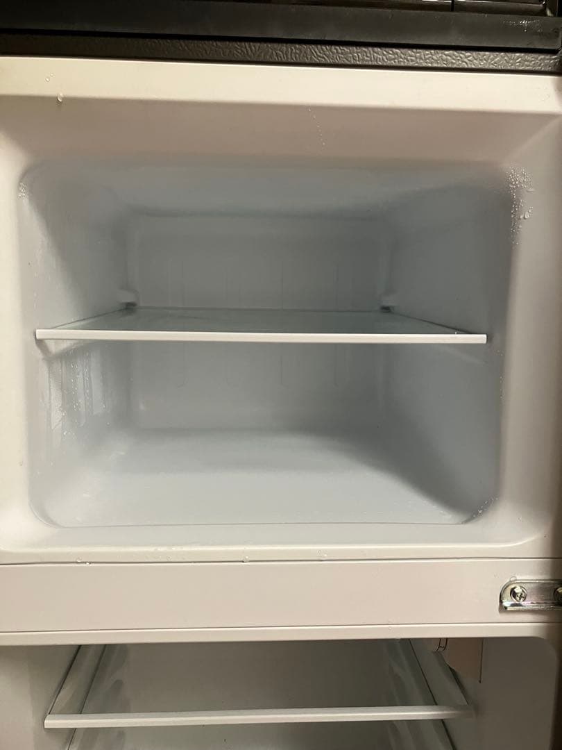 Haier2ドア冷蔵庫 121L 送料込みたのめる便　引越しの為6/1までの出品