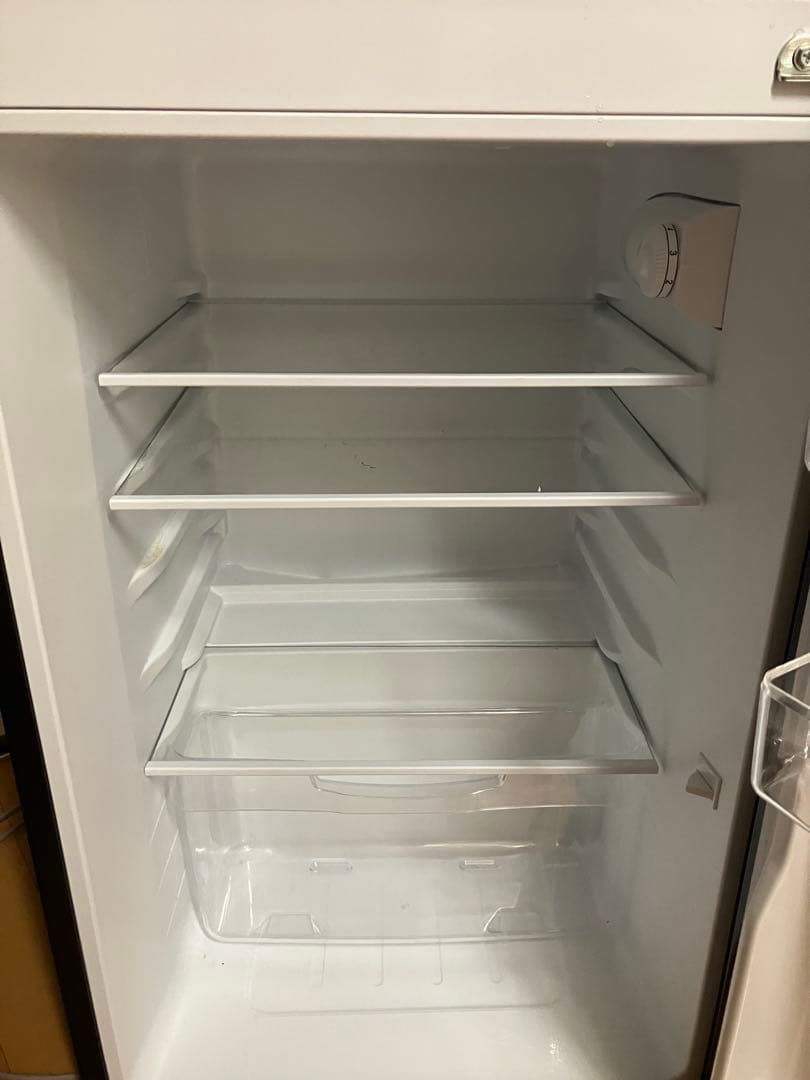 Haier2ドア冷蔵庫 121L 送料込みたのめる便　引越しの為6/1までの出品