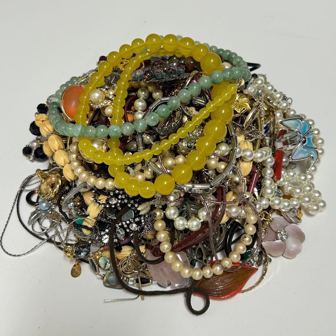 イミテーションまとめ売り　ヴィンテージ　アンティーク　ネックレスレディース【3】