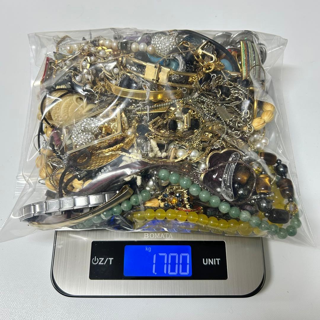 イミテーションまとめ売り　ヴィンテージ　アンティーク　ネックレスレディース【3】