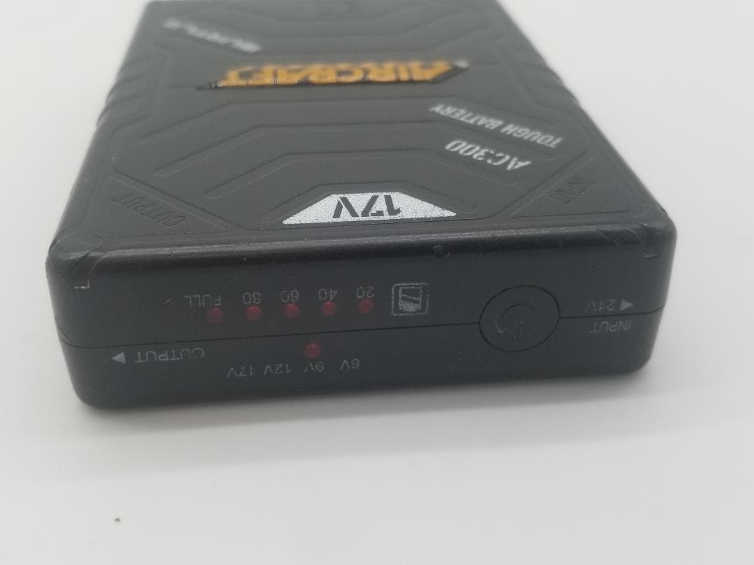 BURTLE AIRCRAFT 17V 充電器付き＆ファン AC300