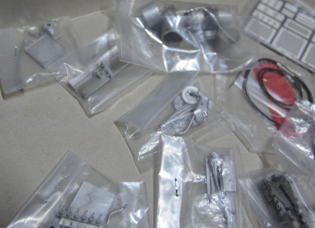 フェラーリ　６４２　オールメタルエンジン　プラモデル　希少